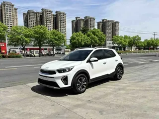 Kia Stonic 2021 купить из Китая, цена 1 128 000 ₽ — Suifenhe Auto