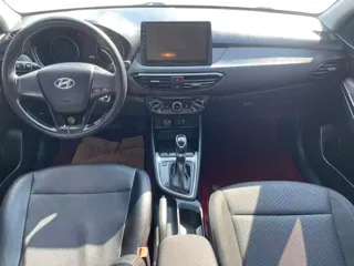 Hyundai Celesta 2019 купить из Китая, цена 1 237 000 ₽ — Suifenhe Auto