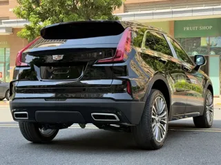 Cadillac XT4 2026 купить из Китая, цена 4 487 000 ₽ — Suifenhe Auto