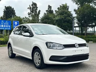 Volkswagen Polo 2018 купить из Китая, цена 1 346 000 ₽ — Suifenhe Auto
