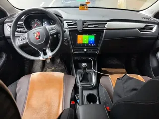 Roewe i5 2018 купить из Китая, цена 970 000 ₽ — Suifenhe Auto