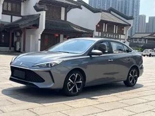 Roewe i5 2024 купить из Китая, цена 1 209 000 ₽ — Suifenhe Auto