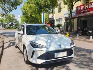 Roewe i5 2025 купить из Китая, цена 1 284 000 ₽ — Suifenhe Auto