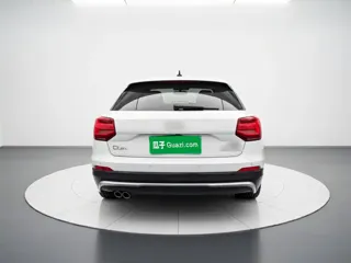 Audi Q2L 2020 купить из Китая, цена 1 528 000 ₽ — Suifenhe Auto