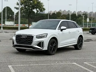 Audi Q2L 2021 купить из Китая, цена 1 909 000 ₽ — Suifenhe Auto