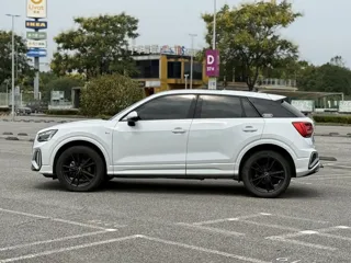 Audi Q2L 2021 купить из Китая, цена 1 909 000 ₽ — Suifenhe Auto