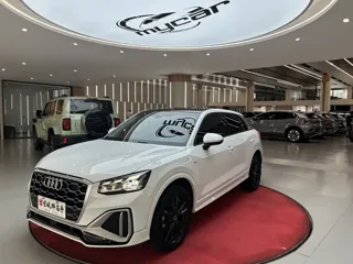 Audi Q2L 2023 купить из Китая, цена 2 091 000 ₽ — Suifenhe Auto