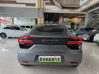 Leapmotor S01 2021 купить из Китая, цена 1 207 000 ₽ — Suifenhe Auto
