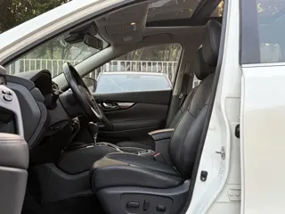 Nissan X-Trail 2021 купить из Китая, цена 2 232 000 ₽ — Suifenhe Auto