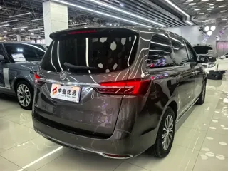 Buick GL8 2024 купить из Китая, цена 4 464 000 ₽ — Suifenhe Auto