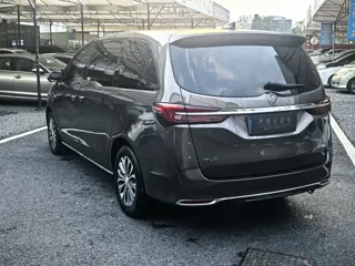 Buick GL8 2025 купить из Китая, цена 4 227 000 ₽ — Suifenhe Auto