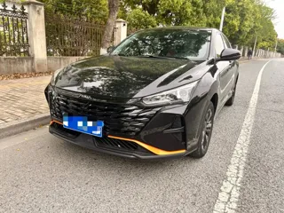 Dongfeng Aeolus Yixuan 2022 купить из Китая, цена 914 000 ₽ — Suifenhe Auto