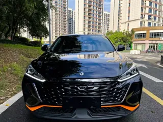 Dongfeng Aeolus Yixuan 2023 купить из Китая, цена 1 019 000 ₽ — Suifenhe Auto