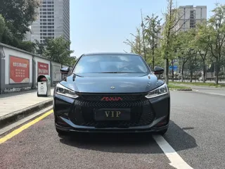 Dongfeng Aeolus Yixuan 2021 купить из Китая, цена 1 059 000 ₽ — Suifenhe Auto