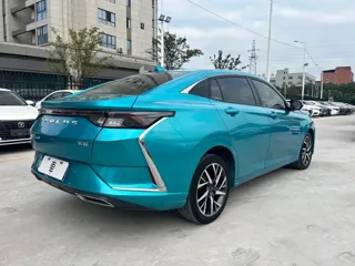 Dongfeng Aeolus Yixuan 2020 купить из Китая, цена 1 111 000 ₽ — Suifenhe Auto