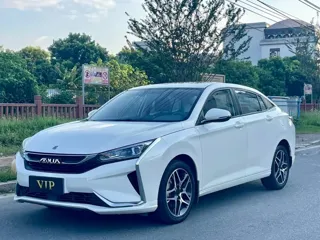 Dongfeng Aeolus Yixuan 2021 купить из Китая, цена 1 215 000 ₽ — Suifenhe Auto