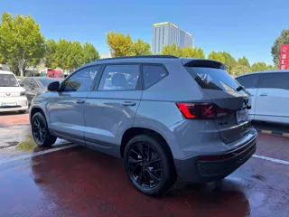 Jetta VS5 2023 купить из Китая, цена 1 769 000 ₽ — Suifenhe Auto