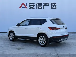 Jetta VS5 2023 купить из Китая, цена 1 639 000 ₽ — Suifenhe Auto