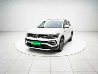 Volkswagen T-Cross 2020 купить из Китая, цена 1 427 000 ₽ — Suifenhe Auto