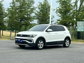 Volkswagen T-Cross 2020 купить из Китая, цена 1 412 000 ₽ — Suifenhe Auto