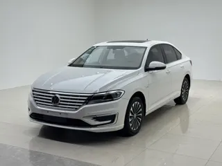 Volkswagen Lavida EV 2020 купить из Китая, цена 1 152 000 ₽ — Suifenhe Auto