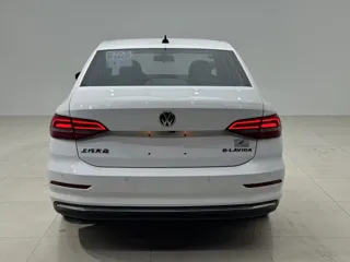 Volkswagen Lavida EV 2020 купить из Китая, цена 1 152 000 ₽ — Suifenhe Auto