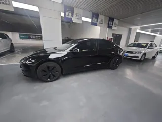 Tesla Model 3 2023 купить из Китая, цена 3 927 000 ₽ — Suifenhe Auto
