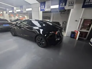 Tesla Model 3 2023 купить из Китая, цена 3 927 000 ₽ — Suifenhe Auto