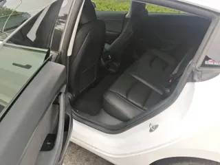 Tesla Model 3 2020 купить из Китая, цена 4 292 000 ₽ — Suifenhe Auto