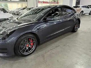 Tesla Model 3 2021 купить из Китая, цена 4 074 000 ₽ — Suifenhe Auto