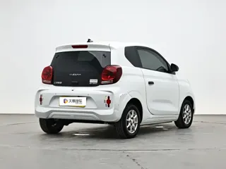 Roewe CLEVER 2022 купить из Китая, цена 842 000 ₽ — Suifenhe Auto