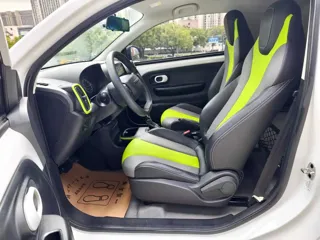 Roewe CLEVER 2021 купить из Китая, цена 804 000 ₽ — Suifenhe Auto