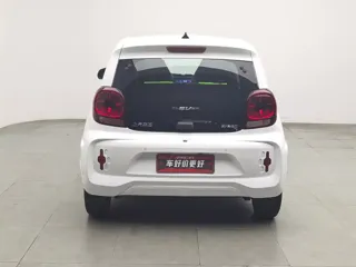 Roewe CLEVER 2022 купить из Китая, цена 822 000 ₽ — Suifenhe Auto
