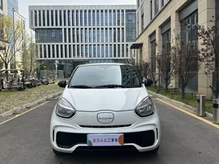 Roewe CLEVER 2021 купить из Китая, цена 822 000 ₽ — Suifenhe Auto