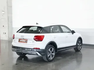 Audi Q2L e-tron 2021 купить из Китая, цена 1 260 000 ₽ — Suifenhe Auto