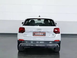 Audi Q2L e-tron 2021 купить из Китая, цена 1 260 000 ₽ — Suifenhe Auto