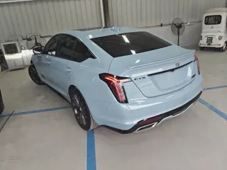 Cadillac CT5 2025 купить из Китая, цена 5 481 000 ₽ — Suifenhe Auto