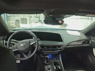 Cadillac CT5 2025 купить из Китая, цена 5 481 000 ₽ — Suifenhe Auto