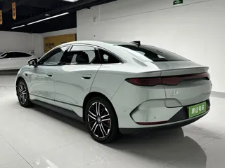 BYD Qin 2025 купить из Китая, цена 3 201 000 ₽ — Suifenhe Auto