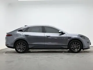 BYD Qin 2025 купить из Китая, цена 3 150 000 ₽ — Suifenhe Auto