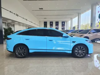BYD Qin 2025 купить из Китая, цена 3 205 000 ₽ — Suifenhe Auto