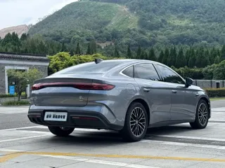 BYD Qin 2025 купить из Китая, цена 3 002 000 ₽ — Suifenhe Auto