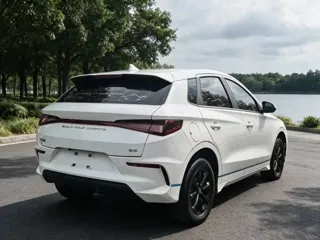 BYD e2 2022 купить из Китая, цена 1 112 000 ₽ — Suifenhe Auto