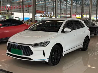 BYD e2 2021 купить из Китая, цена 1 058 000 ₽ — Suifenhe Auto