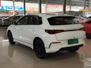BYD e2 2021 купить из Китая, цена 1 058 000 ₽ — Suifenhe Auto