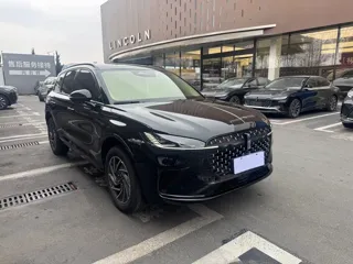 Lincoln Corsair 2024 купить из Китая, цена 4 350 000 ₽ — Suifenhe Auto