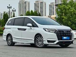Honda Elysion 2024 купить из Китая, цена 5 185 000 ₽ — Suifenhe Auto