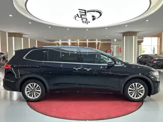 Volkswagen Viloran 2024 купить из Китая, цена 3 916 000 ₽ — Suifenhe Auto