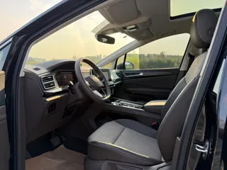 Volkswagen Viloran 2024 купить из Китая, цена 3 836 000 ₽ — Suifenhe Auto