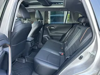 Toyota Wildlander 2025 купить из Китая, цена 3 850 000 ₽ — Suifenhe Auto